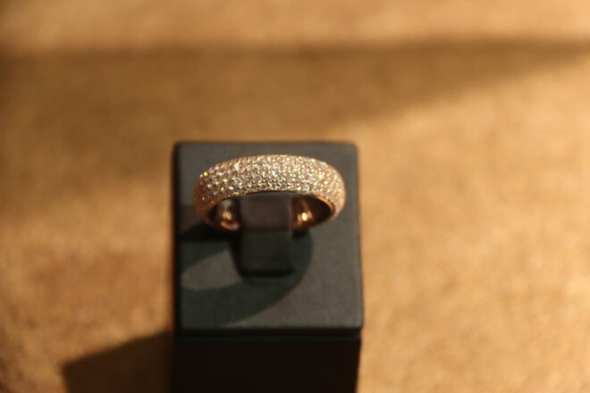 Traumhafter Brillantring – Bild 3